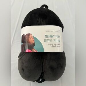 NWT: Charcoal gray Memory Foam Traveling Pillow